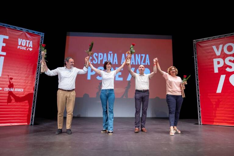 Arques, a la izquerda de la imagen junto a Morant en un acto celebrado en l'Alfàs.